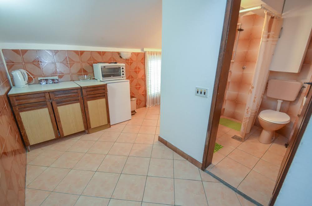 Milan'S Apartments Свети Стефан Екстериор снимка