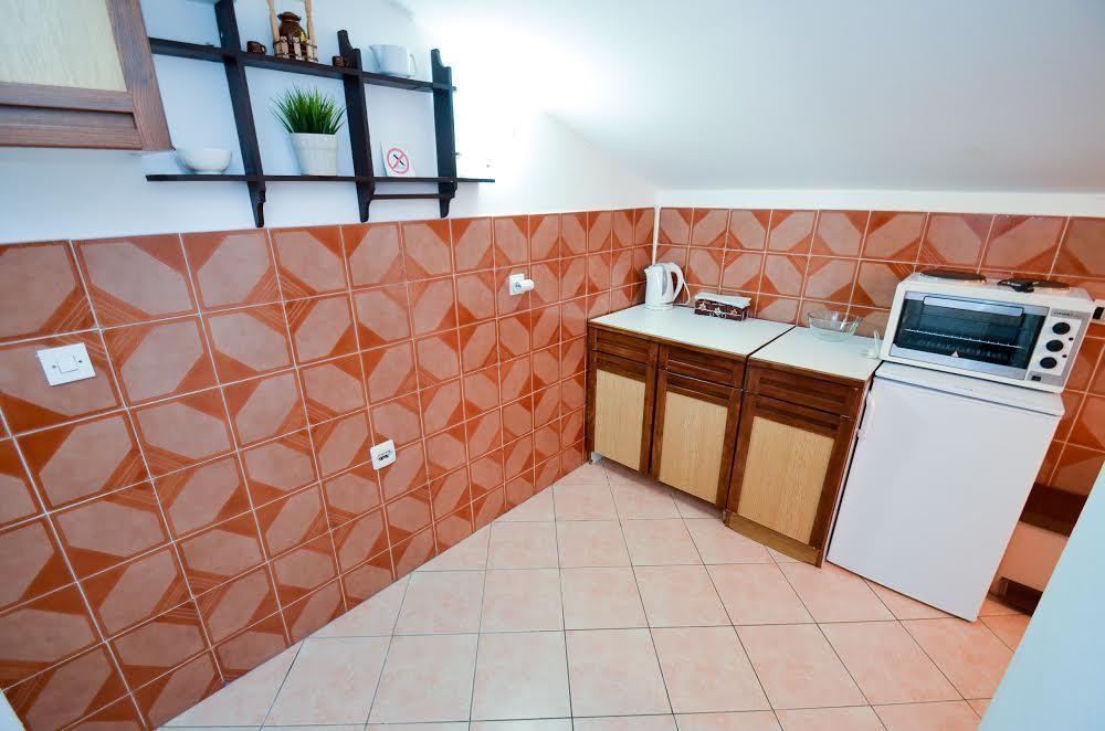 Milan'S Apartments Свети Стефан Екстериор снимка